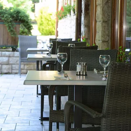 Отель Bakony Баконьбель