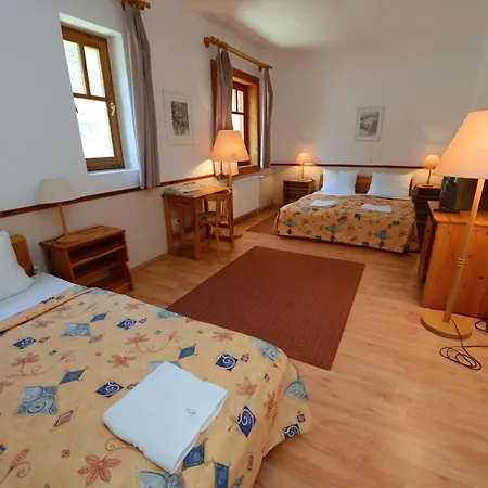 Bakony Отель Баконьбель