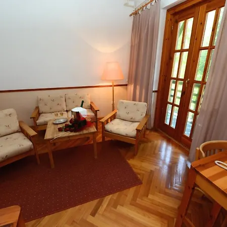 Bakony 2* Баконьбель