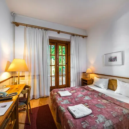 Bakony Отель 2*