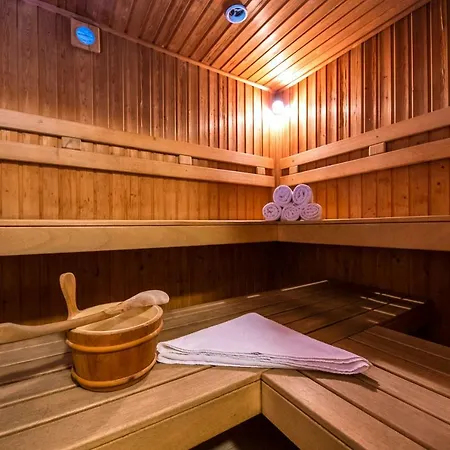 Отель Bakony Баконьбель